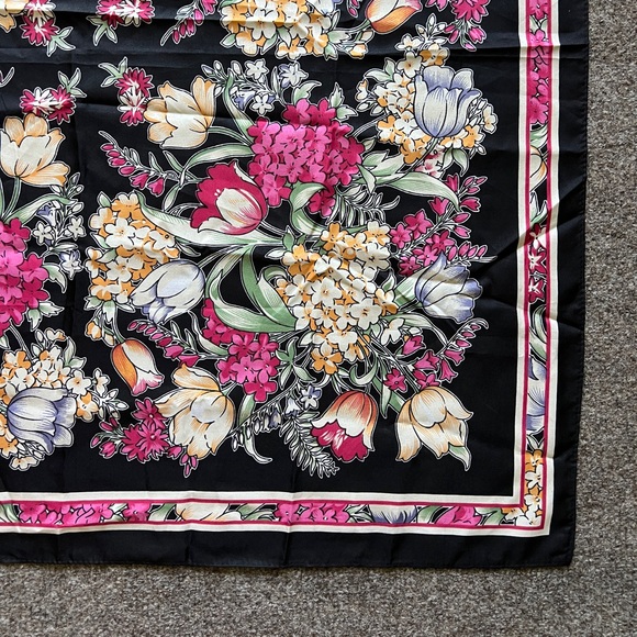 Vintage 80s Black Pink Colourful Flowers Floral Scarf Prairie Cottagecore Boho - Picture 3 of 12